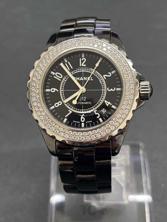 J12 38mm　純正ダイヤベゼル（高級時計）の商品画像 - 査定依頼日：2025年1月26日 - 最高査定価格：250,000円