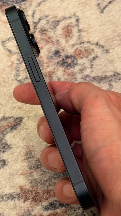 iPhone14 同色2台目（スマホ）の商品画像 - 査定依頼日：2026年5月30日 - 最高査定価格：55,000円