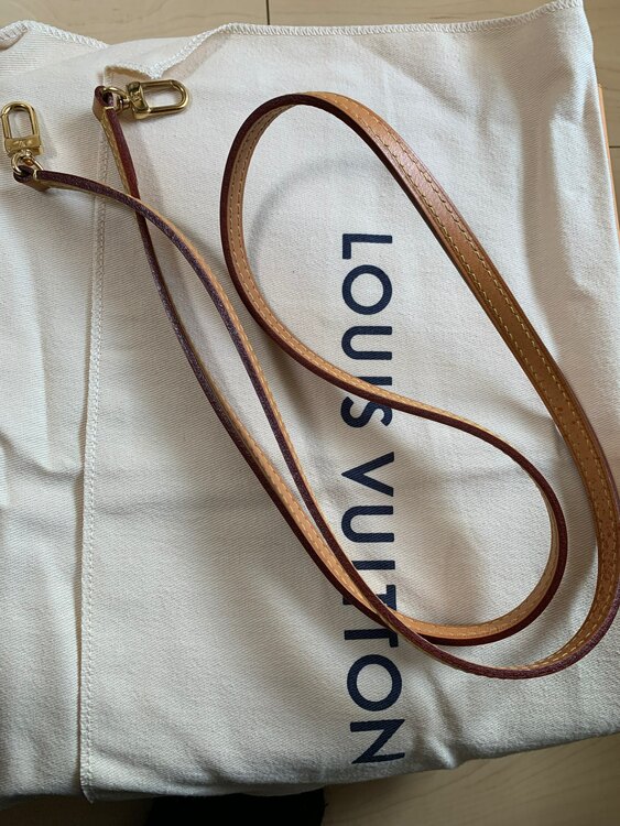 ルイヴィトン モノグラム （ブランドバッグ）の商品画像 - 査定依頼日：2025年2月9日 - 最高査定価格：150,000円