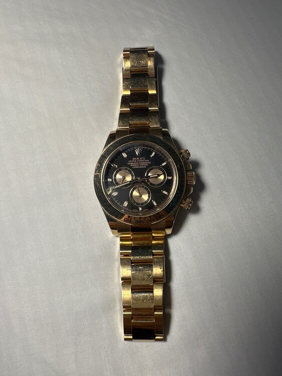 ロレックス デイトナ 116505.（高級時計）の商品画像 - 査定依頼日：2025年2月5日 - 最高査定価格：6,600,000円
