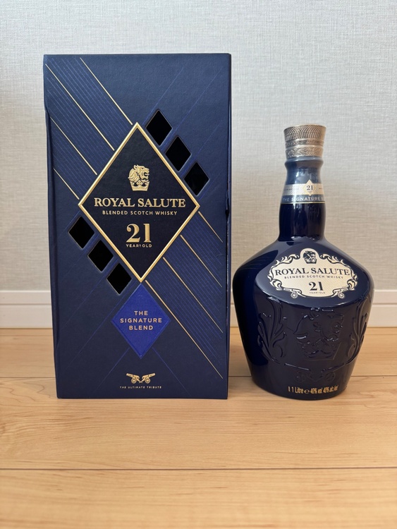 ROYAL SALUTE 21YEARS OLD（お酒）の商品画像 - 査定依頼日：2026年9月19日 - 最高査定価格：10,000円
