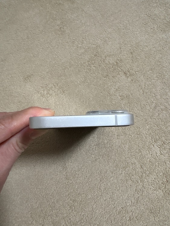 iPhone13（スマホ）の商品画像 - 査定依頼日：2025年11月6日 - 最高査定価格：48,000円