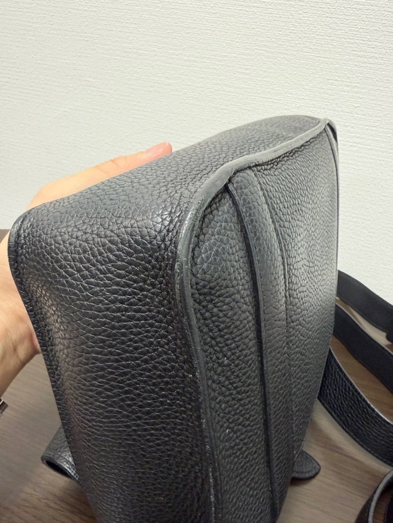 エルメス　メッセンジャーバッグ（ブランドバッグ）の商品画像 - 査定依頼日：2025年11月19日 - 最高査定価格：260,000円