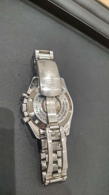 オメガスピードマスタープロフェッショナル（高級時計）の商品画像 - 査定依頼日：2025年4月29日 - 最高査定価格：650,000円