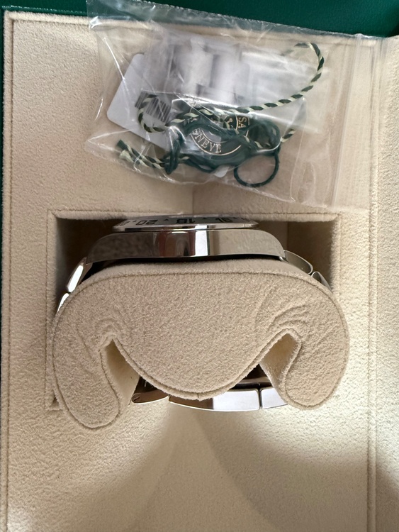 エクスプローラ2（高級時計）の商品画像 - 査定依頼日：2026年3月19日 - 最高査定価格：1,750,000円