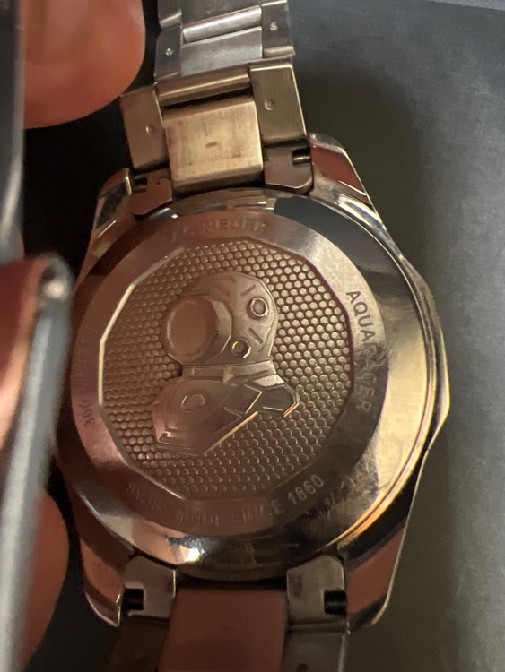 タグホイヤー アクアレーサー （高級時計）の商品画像 - 査定依頼日：2025年11月23日 - 最高査定価格：250,000円