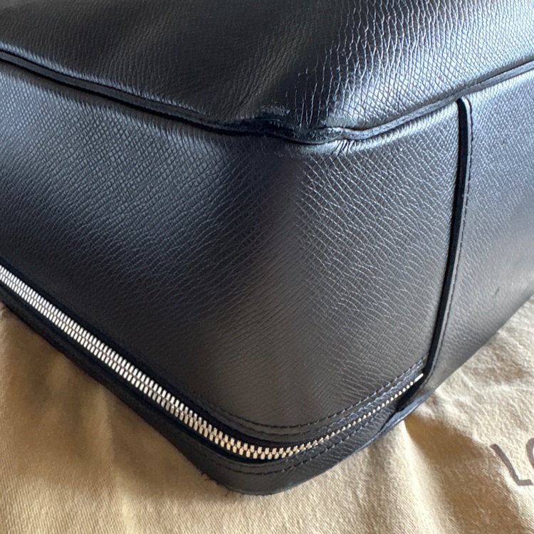 オーバーナイト（ブランドバッグ）の商品画像 - 査定依頼日：2025年7月1日 - 最高査定価格：80,000円