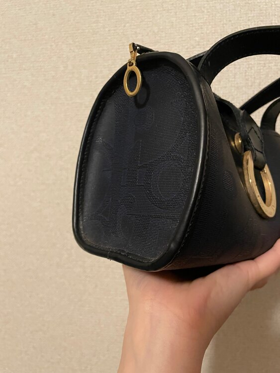 ディオール　トロッター　ハンドバッグ（ブランドバッグ）の商品画像 - 査定依頼日：2025年2月20日 - 最高査定価格：35,000円