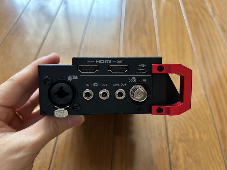 TASCAM リニアPCMレコーダー デジタル一眼レフカメラ用 DR-701D（オーディオ・スピーカー）の商品画像 - 査定依頼日：2025年7月6日 - 最高査定価格：15,000円