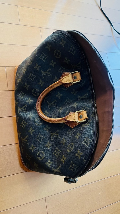 ルイヴィトン モノグラム （ブランドバッグ）の商品画像 - 査定依頼日：2026年1月24日 - 最高査定価格：45,000円