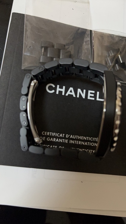 シャネル J12 h（高級時計）の商品画像 - 査定依頼日：2026年3月4日 - 最高査定価格：200,000円