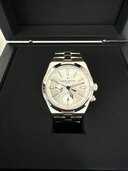 ヴァシュロン コンスタンタン オーヴァーシーズ （高級時計）の商品画像 - 査定依頼日：2025年3月2日 - 最高査定価格：4,000,000円