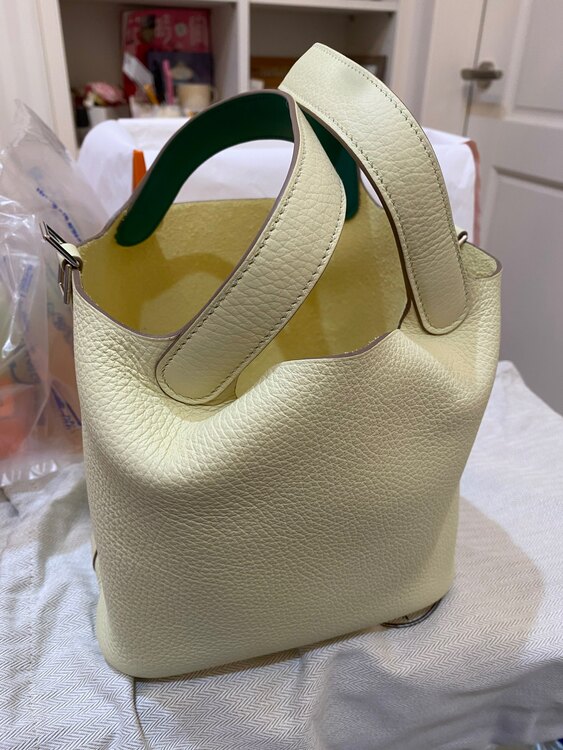 エルメス ピコタン （ブランドバッグ）の商品画像 - 査定依頼日：2025年3月9日 - 最高査定価格：500,000円