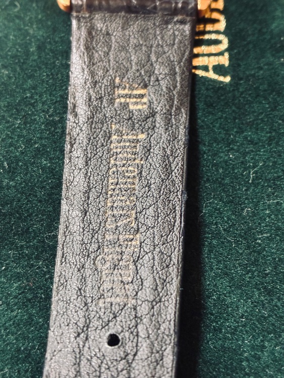 オーデマピゲ その他 （高級時計）の商品画像 - 査定依頼日：2025年8月20日 - 最高査定価格：1,500,000円