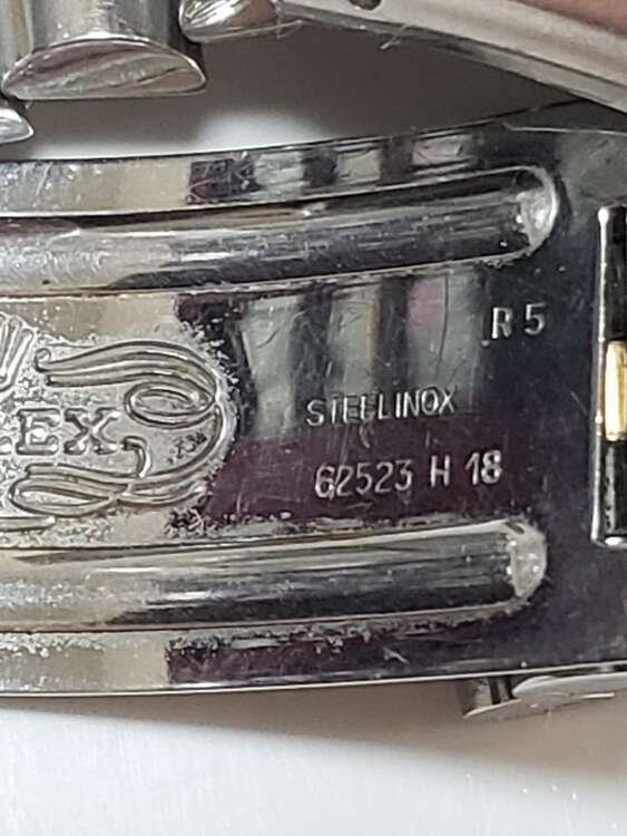 ロレックス デイトナ 62523H（デイトジャスト　16013（高級時計）の商品画像 - 査定依頼日：2025年1月22日 - 最高査定価格：800,000円