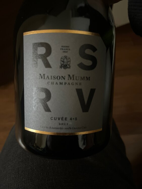 シャンパン シャンパン(その他) （お酒）の商品画像 - 査定依頼日：2025年4月29日 - 最高査定価格：6,500円