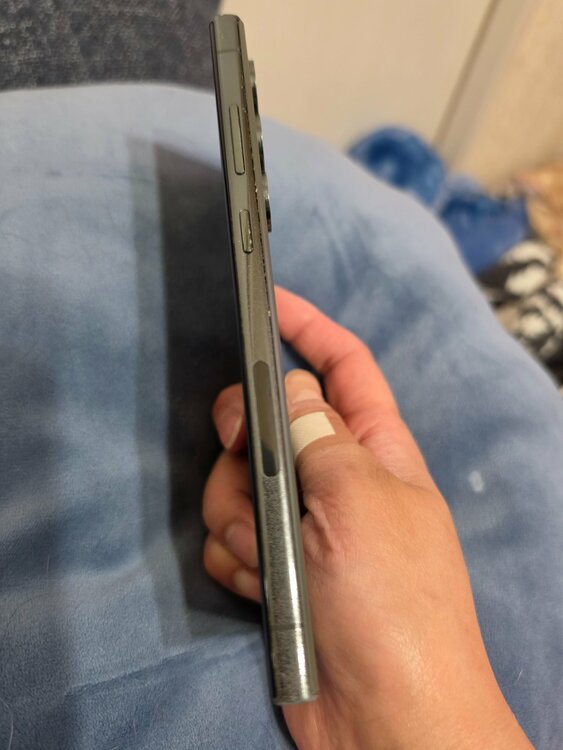 Galaxy S23 シリーズ au （スマホ）の商品画像 - 査定依頼日：2026年3月15日 - 最高査定価格：100,000円