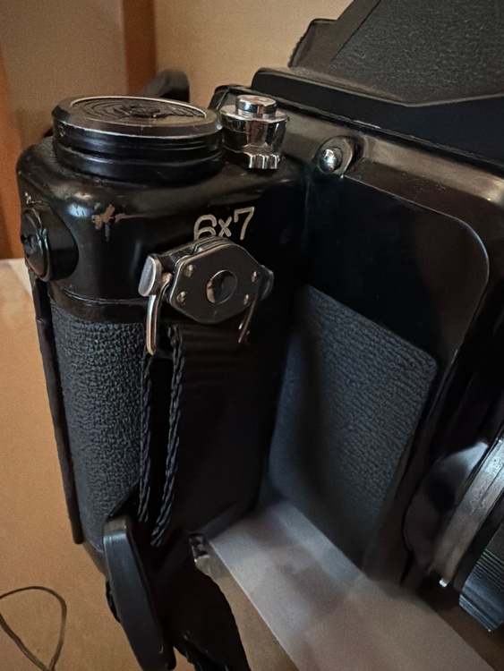 Asahi Pentax 6x7（カメラ）の商品画像 - 査定依頼日：2026年9月3日 - 最高査定価格：50,000円