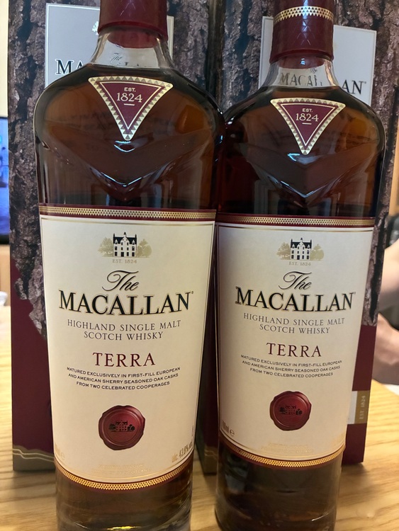 マッカラン テラ（お酒）の商品画像 - 査定依頼日：2025年7月11日 - 最高査定価格：32,000円