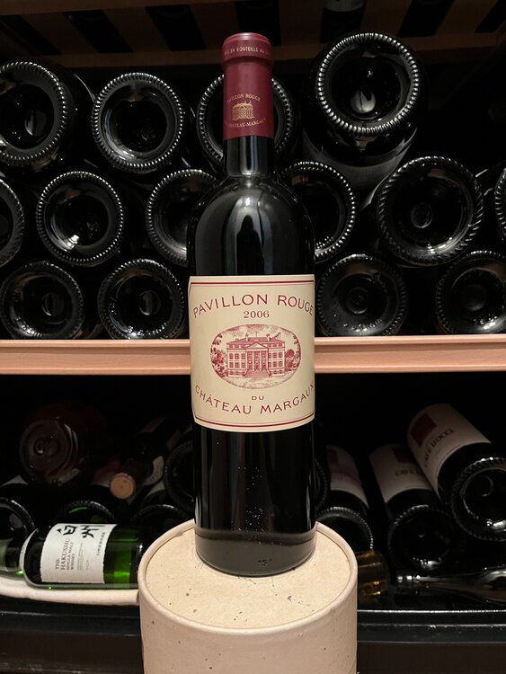 パヴィヨン・ルージュ・デュ・シャトー・マルゴー（お酒）の商品画像 - 査定依頼日：2025年3月8日 - 最高査定価格：90,000円