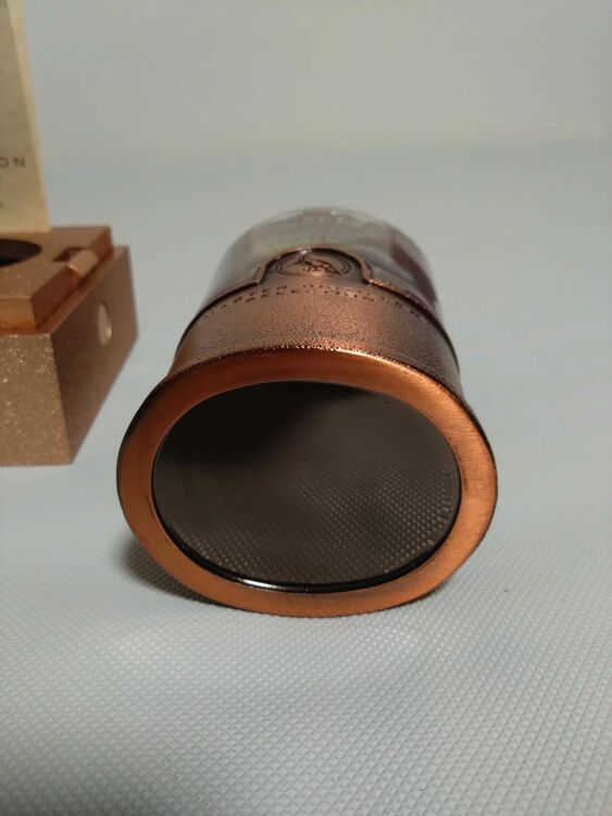 ワイルドターキートラディション14年（お酒）の商品画像 - 査定依頼日：2025年11月30日 - 最高査定価格：70,000円