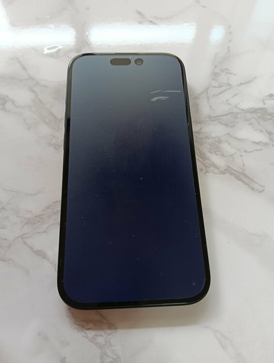 iPhone iPhone 15 128GB au（スマホ）の商品画像 - 査定依頼日：2026年8月26日 - 最高査定価格：66,000円