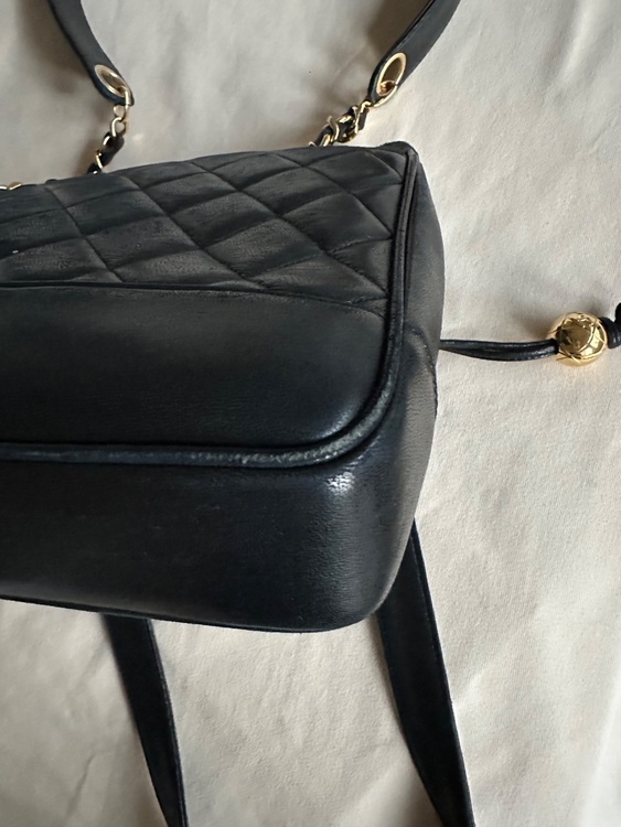 希少 1993年　ヴィンテージ CHANEL ラムスキン キルティング チェーントート（ブランドバッグ）の商品画像 - 査定依頼日：2026年8月21日 - 最高査定価格：140,000円