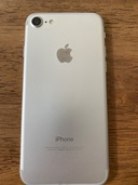 iPhone7 32GB docomo（スマホ）の商品画像 - 査定依頼日：2026年2月8日 - 最高査定価格：3,000円