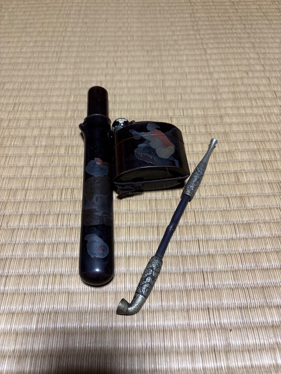 煙管 キセル 骨董品 アンティーク 煙管入れ タバコ 煙草入れ（美術品・骨董品）の商品画像 - 査定依頼日：2026年7月3日 - 最高査定価格：3,000円