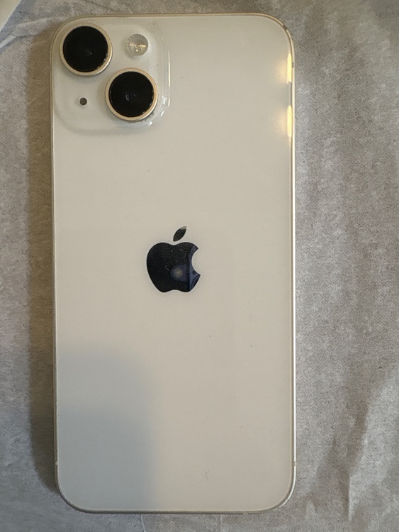 iPhone 14 128GB SIMフリー（スマホ）の商品画像 - 査定依頼日：2026年4月16日 - 最高査定価格：28,000円