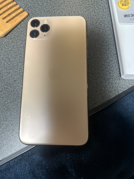 iPhone11 Pro Max 256GB SIMフリー（スマホ）の商品画像 - 査定依頼日：2026年2月3日 - 最高査定価格：27,000円