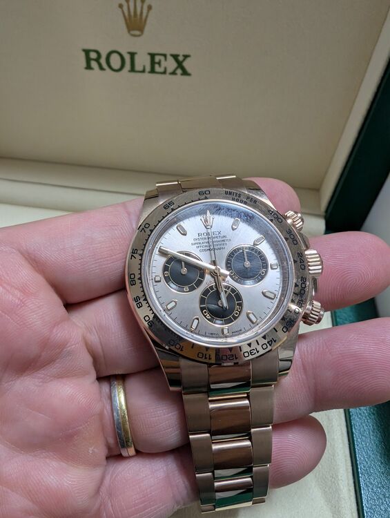 サンダスト（高級時計）の商品画像 - 査定依頼日：2025年10月29日 - 最高査定価格：6,300,000円