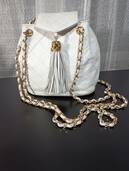 CHANEL Wチェーンショルダーバッグ（ブランドバッグ）の商品画像 - 査定依頼日：2026年10月10日 - 最高査定価格：100,000円
