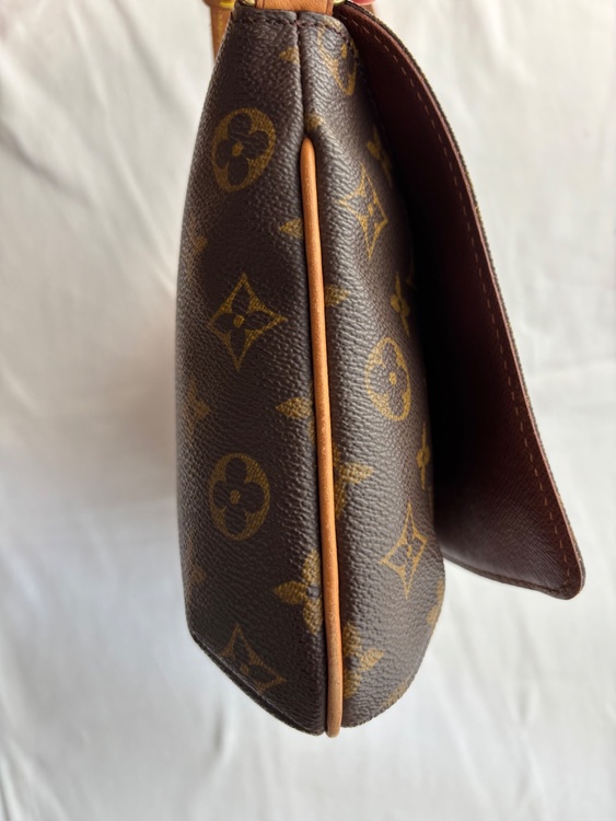 ルイヴィトン モノグラム （ブランドバッグ）の商品画像 - 査定依頼日：2026年4月3日 - 最高査定価格：100,000円