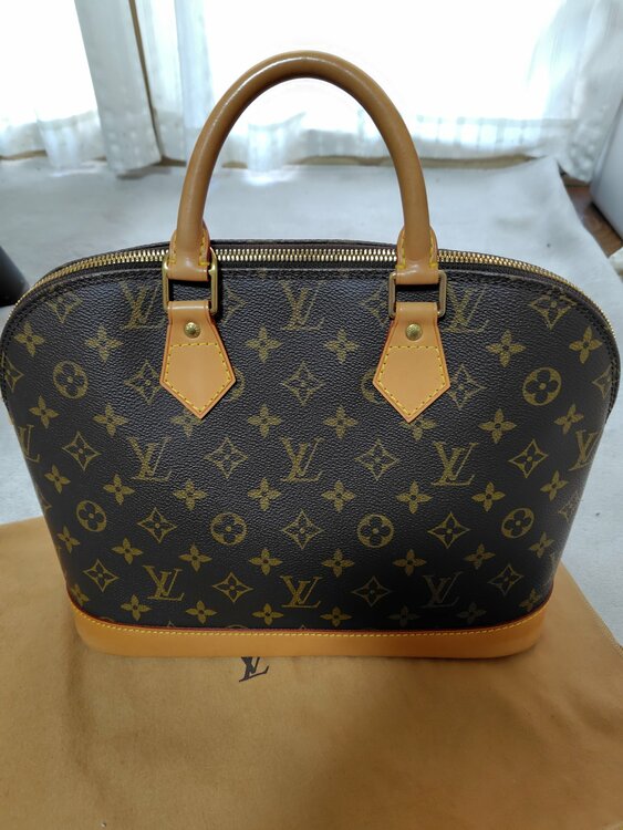 ルイヴィトン アルマ （ブランドバッグ）の商品画像 - 査定依頼日：2026年2月15日 - 最高査定価格：110,000円