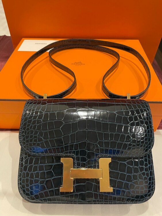 エルメス コンスタンス （ブランドバッグ）の商品画像 - 査定依頼日：2025年2月17日 - 最高査定価格：2,450,000円