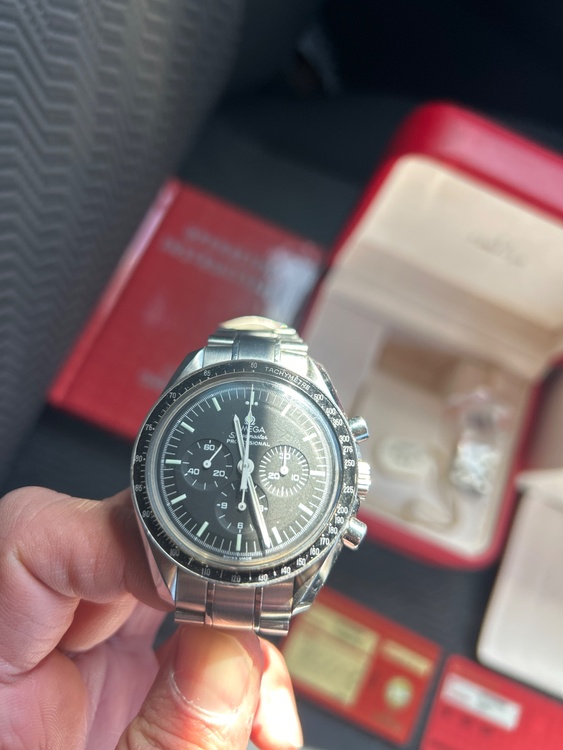 オメガ スピードマスター 35705000（高級時計）の商品画像 - 査定依頼日：2026年2月3日 - 最高査定価格：630,000円