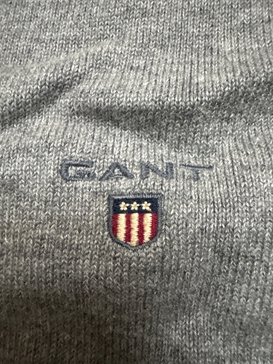 GANT コットンセーター（古着・ファッション）の商品画像 - 査定依頼日：2026年4月27日 - 最高査定価格：500円