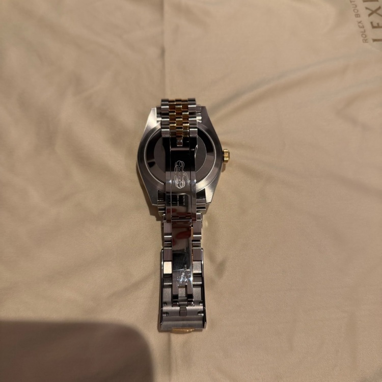 スカイドゥエラー 336933 [ジュビリーブレスレット シャンパン]（高級時計）の商品画像 - 査定依頼日：2025年10月22日 - 最高査定価格：3,400,000円