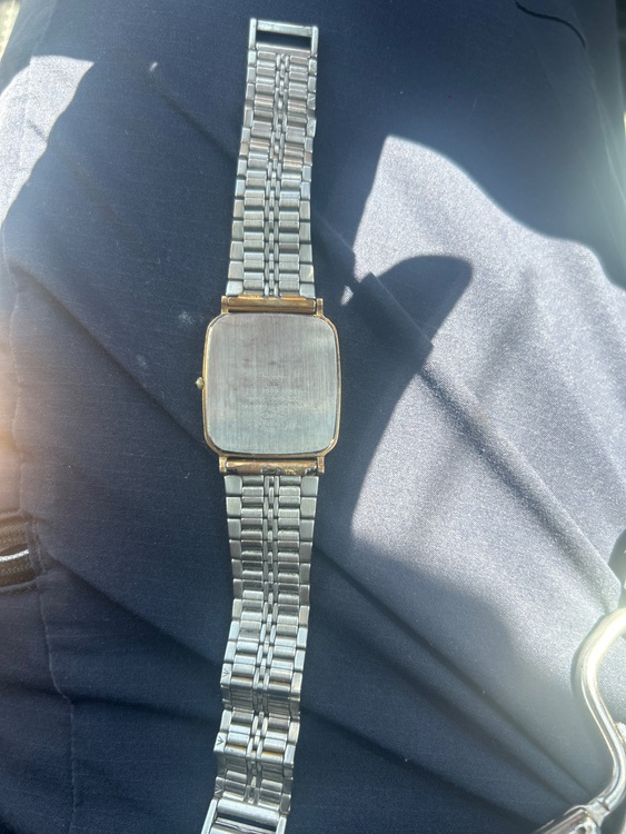 8N41-5040（高級時計）の商品画像 - 査定依頼日：2025年8月21日 - 最高査定価格：15,000円