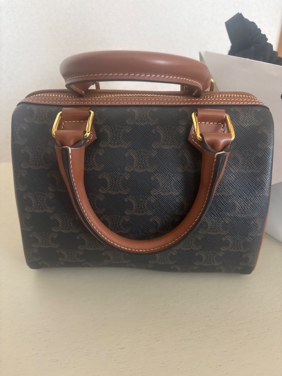 セリーヌ  （ブランドバッグ）の商品画像 - 査定依頼日：2025年6月7日 - 最高査定価格：150,000円