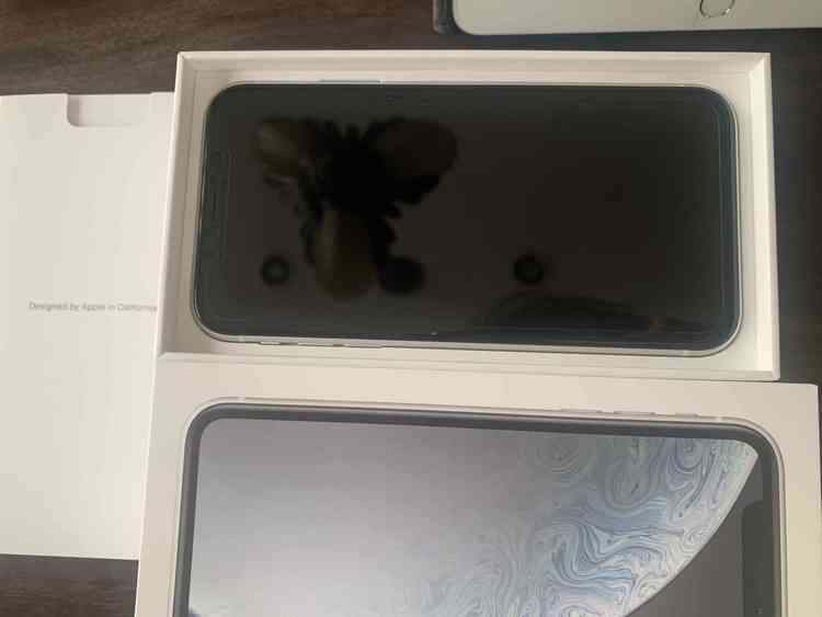 iPhone xr（スマホ）の商品画像 - 査定依頼日：2019年9月5日 - 最高査定価格：62,000円