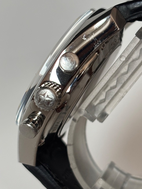 ゼニス エルプリメロ 03.2040.4061（高級時計）の商品画像 - 査定依頼日：2025年7月27日 - 最高査定価格：550,000円