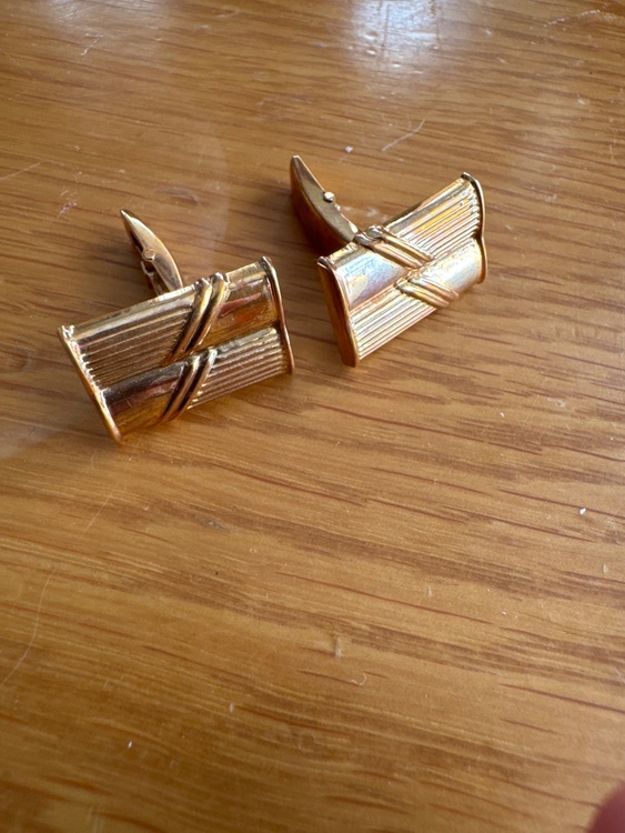 カフスボタン（金・貴金属）の商品画像 - 査定依頼日：2026年2月4日 - 最高査定価格：30,000円