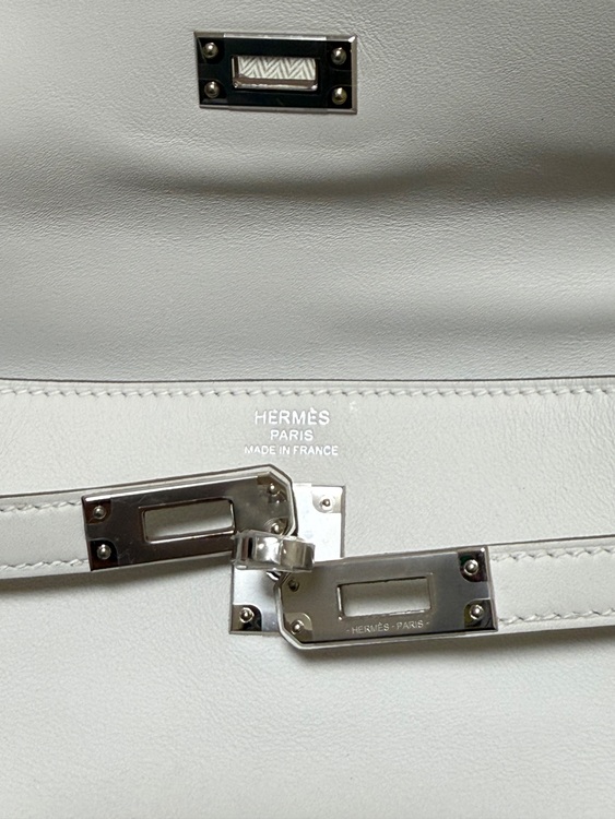 エルメス エルメス(その他) （ブランドバッグ）の商品画像 - 査定依頼日：2025年11月28日 - 最高査定価格：1,250,000円