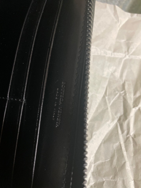 ボッテガ・ヴェネタ  （ブランドバッグ）の商品画像 - 査定依頼日：2026年4月9日 - 最高査定価格：16,000円