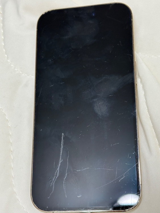 iPhone iPhone 14 Pro 256GB SIMフリー（スマホ）の商品画像 - 査定依頼日：2026年6月17日 - 最高査定価格：75,000円