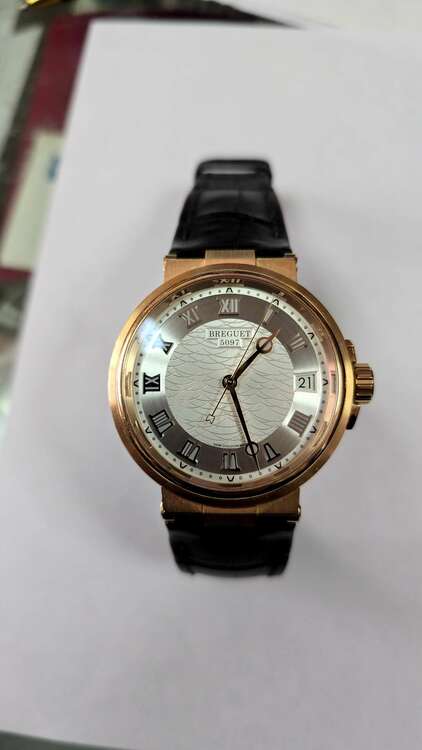 ブレゲ マリーン G5517 BR12  5  ZU       5097  CO（高級時計）の商品画像 - 査定依頼日：2025年3月21日 - 最高査定価格：2,600,000円