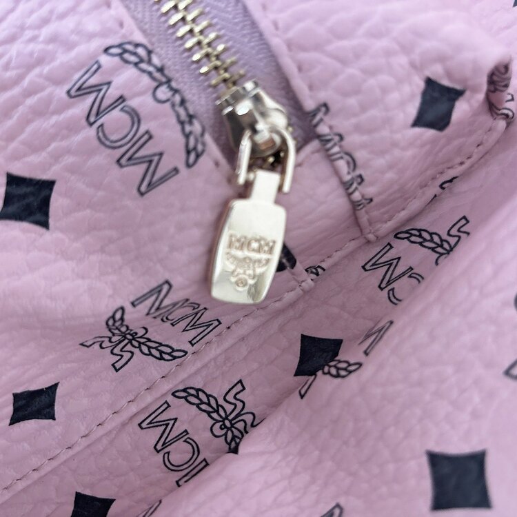 MCMリュック　スモールサイズ（ブランドバッグ）の商品画像 - 査定依頼日：2025年5月7日 - 最高査定価格：100,000円