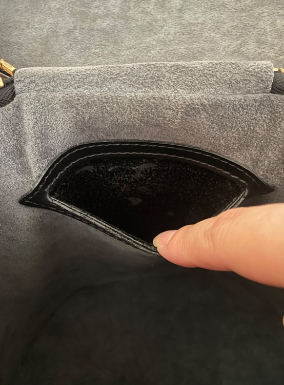 ルイヴィトン エピ （ブランドバッグ）の商品画像 - 査定依頼日：2025年9月23日 - 最高査定価格：48,000円